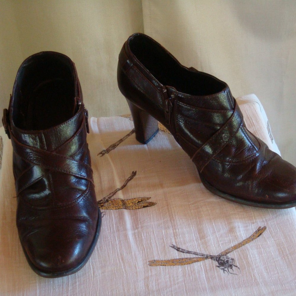 Karen Scott Brown Patent Bootie